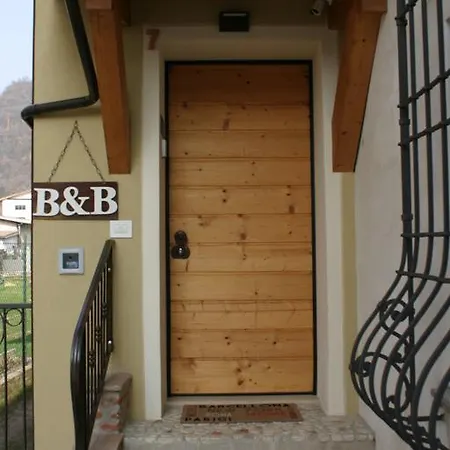Bed and Breakfast Il Noce Finestra Roe