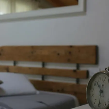 Il Noce Finestra Bed and breakfast